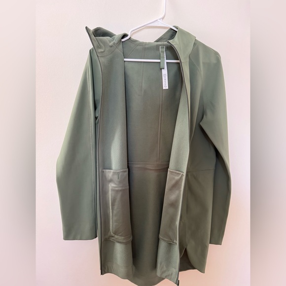 Lululemon Definitely Raining Jacket | 6 - Picture 13 of 14